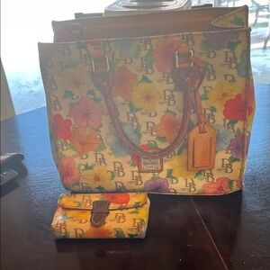Dooney & Bourke Floral Tote Bag and Wallet Set